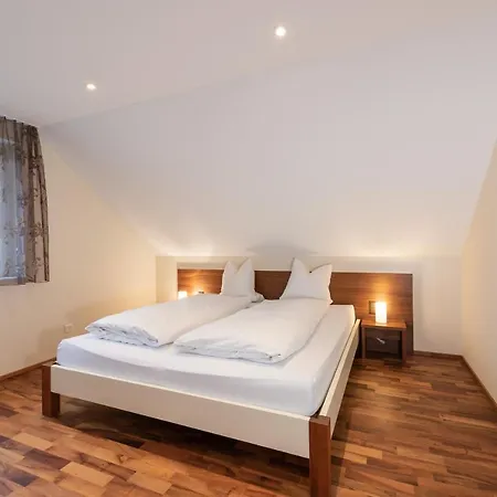 Hotel Roessli 3*