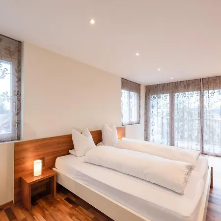 Hotel Roessli 3*
